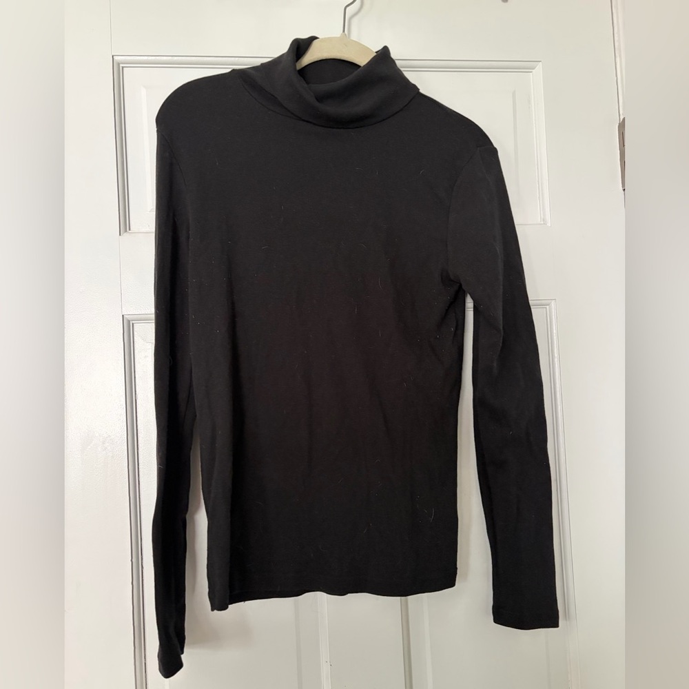 Medium women’s black turtleneck sweater